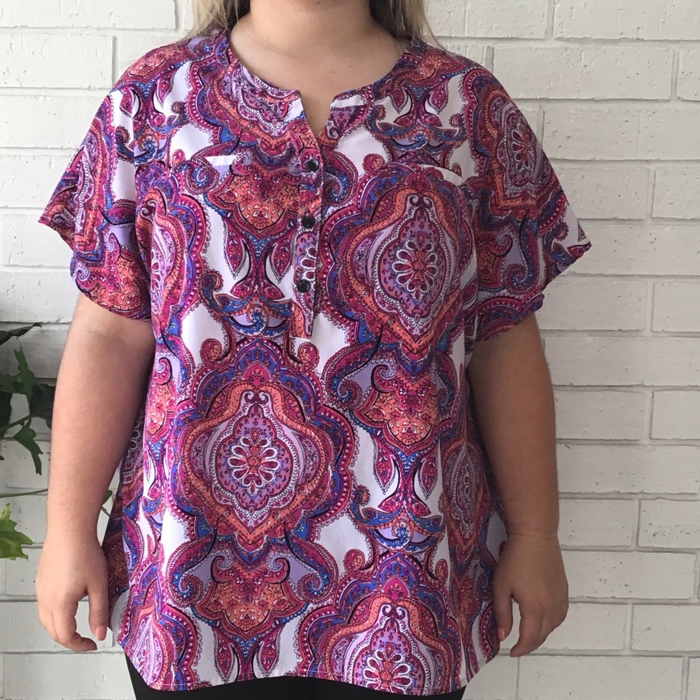 Catherine’s Short Sleeve Paisley Print Blouse